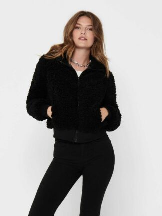 15206222_black_003_productlarge_optimized