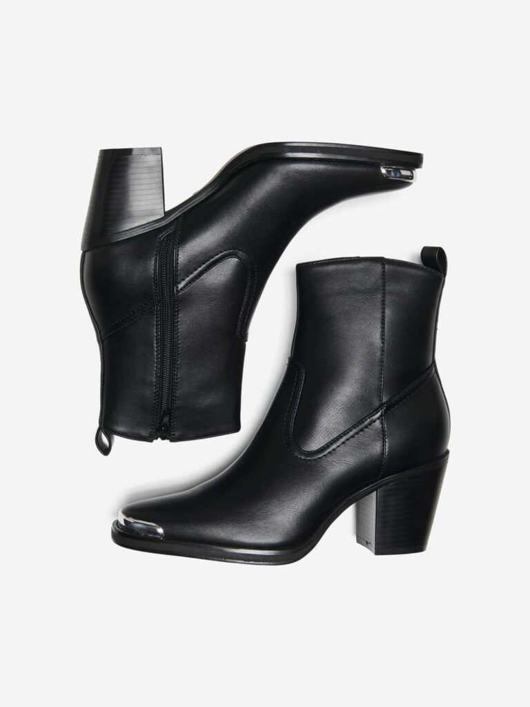 15211865_black_005_productlarge_optimized