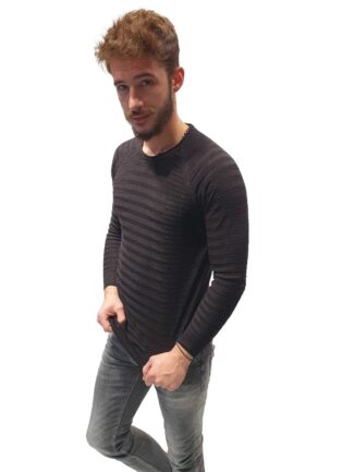 Μπλούζα Πλεκτή με Allover Ρίγα Μαύρη