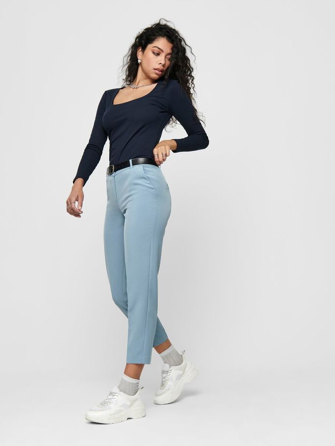 15191526_FadedDenim_005_ProductLarge
