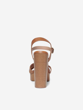 15194113_Cognac_004_ProductLarge 15194113_Cognac_004_ProductLarge
