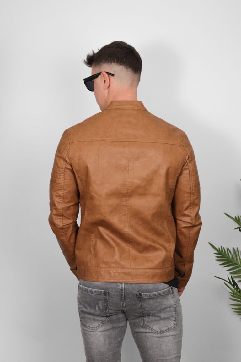 FreeWearMen-MpoufanDermatino-8