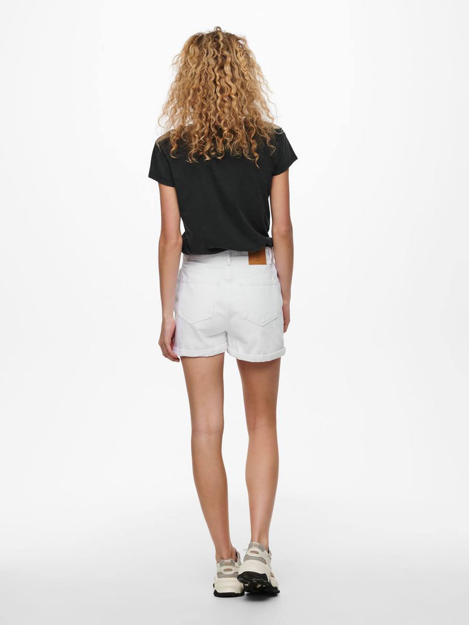15227031_White_004_ProductLarge