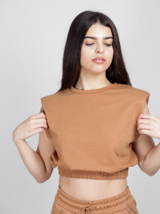Μπλούζα Cropped με βάτες Κάμελ
