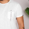 T-Shirt VAN HIPSTER με Τύπωμα στο Στήθος Λευκό